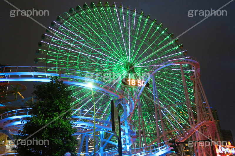 みなとみらい夜景,ランドマーク,観覧車,横浜,よこはま,ヨコハマ,神奈川,みなとみらい,21,夜,夜景,曇り,曇り雲,きれい,綺麗,キレイ,ベイサイド