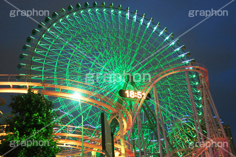 みなとみらい夜景,ランドマーク,観覧車,横浜,よこはま,ヨコハマ,神奈川,みなとみらい,21,夜,夜景,曇り,曇り雲,きれい,綺麗,キレイ,ベイサイド