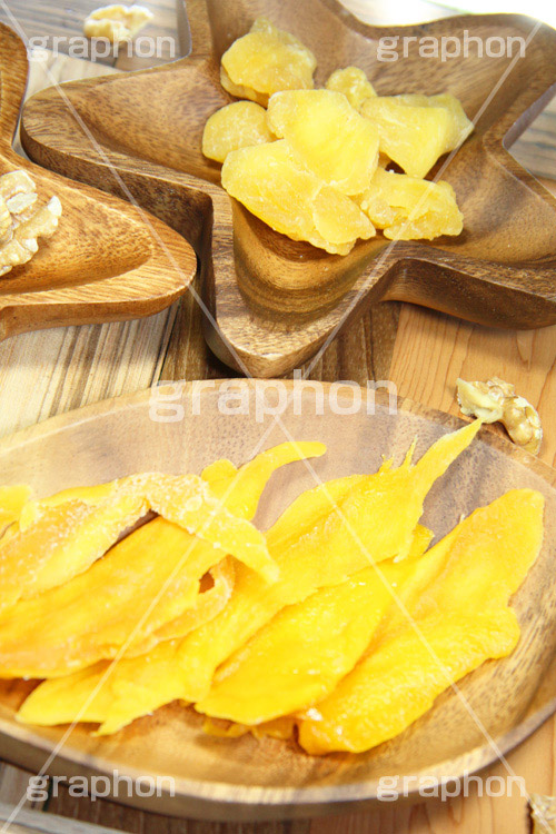 ドライフルーツ＆くるみ,ドライフルーツ,くるみ,クルミ,胡桃,フルーツ,fruit,dry,diet,healthy,乾燥,ドライ,甘い,おやつ,菓子,お菓子,間食,ダイエット,ヘルシー,健康,女子力,女子,mango,pineapple,マンゴー,パイナップル,パイン