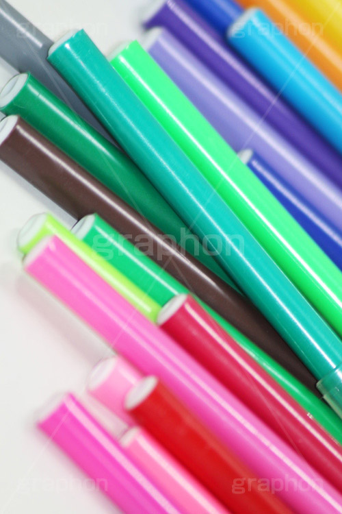 カラーペン,アート,ペン,カラー,カラフル,絵,セット,文具,文房具,水性,美術,アイテム,ステーショナリー,アーティスト,デザイン,お絵かき,イラスト,落書き,らくがき,水性ペン,色ペン,ペンセット,クリエイティブ,無造作,道具,pen,art