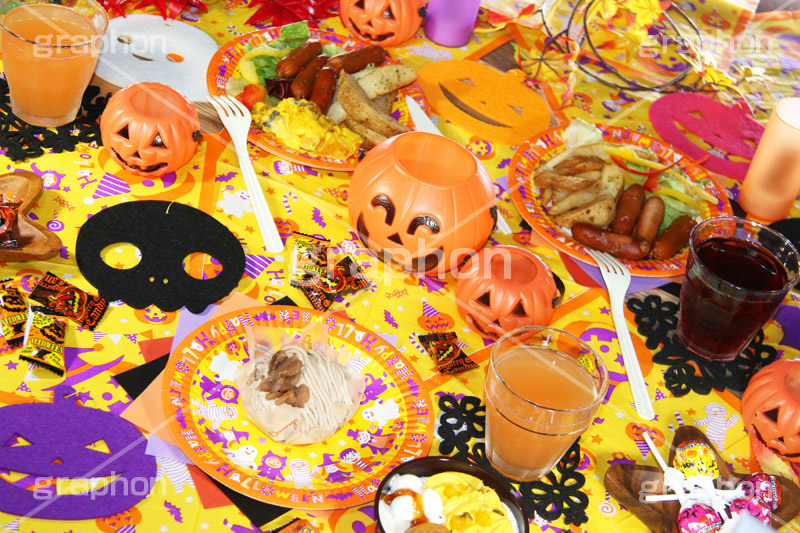 ハロウィンパーティー,ハロウィン,ハロウィーン,はろうぃん,パーティー,Halloween,party,お菓子,菓子,こども,子供,キッズ,ジャックオーランタン,ランタン,かぼちゃ,カボチャ,南瓜,ランタン,オーナメント,飾り,イベント,どくろ,ドクロ,おばけ,オバケ,あめ,飴,キャンディー,candy,juice,ジュース,オードブル,スイーツ,秋,ornament,kids,パンプキン,pumpkin,行事