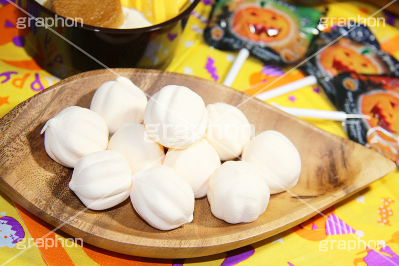 パンプキンマシュマロ,ハロウィンパーティー,ハロウィン,ハロウィーン,はろうぃん,パーティー,Halloween,party,お菓子,菓子,こども,子供,キッズ,かぼちゃ,カボチャ,南瓜,イベント,あめ,飴,キャンディー,candy,スイーツ,マシュマロ,秋,kids,パンプキン,pumpkin,行事