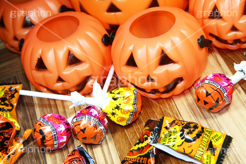 ハロウィンのお菓子,あめ,飴,キャンディー,candy,ハロウィンパーティー,ハロウィン,ハロウィーン,はろうぃん,パーティー,Halloween,party,お菓子,菓子,こども,子供,キッズ,ジャックオーランタン,ランタン,かぼちゃ,カボチャ,南瓜,ランタン,オーナメント,飾り,イベント,どくろ,ドクロ,スイーツ,秋,グルメ,ornament,kids,パンプキン,pumpkin,行事,トリックオアトリート