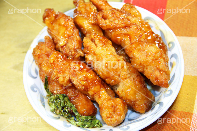 甘辛チキン煮,甘辛,チキン,鶏,煮物,煮る,惣菜,おかず,つまみ,おつまみ,辛い,甘い,照り焼き,てりやき,テリヤキ,照り,お惣菜,chicken,肉