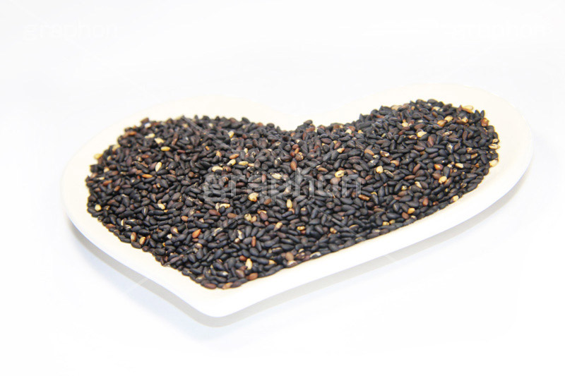 I LOVE GOMA,ごま,ゴマ,胡麻,LOVE,ラブ,らぶ,ハート,heart,sesame,セサミ,粒,炒る,食材,調味料,好き,健康,栄養,種子,油,たね,タネ,白ゴマ,黒ゴマ,黄ゴマ,キッチン,調理,料理,薬味,クッキング,cooking,kitchen