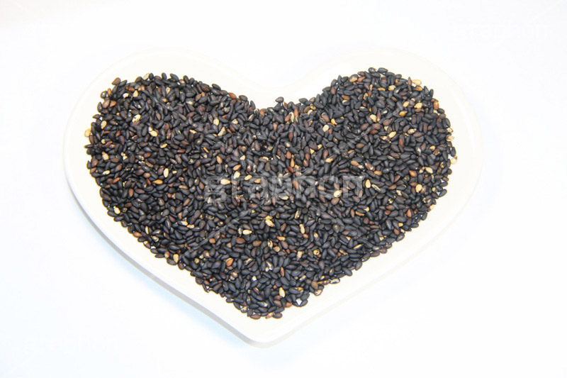 I LOVE GOMA,ごま,ゴマ,胡麻,LOVE,ラブ,らぶ,ハート,heart,sesame,セサミ,粒,炒る,食材,調味料,好き,健康,栄養,種子,油,たね,タネ,白ゴマ,黒ゴマ,黄ゴマ,キッチン,調理,料理,薬味,クッキング,cooking,kitchen