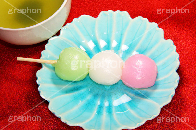 花より団子,三色団子,三色,串団子,だんご,団子,お菓子,菓子,和菓子,お茶,お茶請け,スイーツ,sweet,dessert,japan,和,和風,お茶,緑茶,串,くし,デザート,おやつ,甘味,花見,お花見,春,茶会