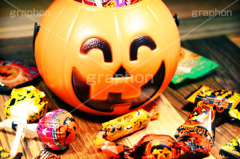 ハロウィンお菓子(ヴィンテージ),お菓子,トイカメラ撮影,トイカメラ,ヴィンテージ,ビンテージ,レトロ,お洒落,おしゃれ,オシャレ,味わい,トンネル効果