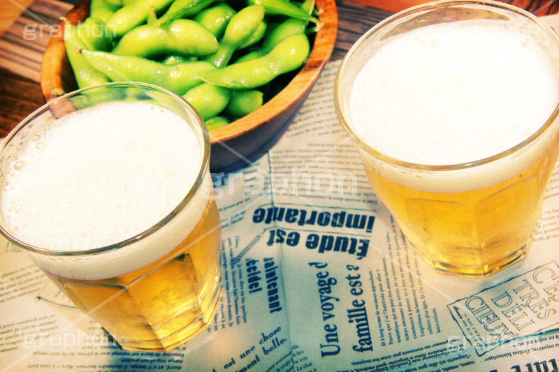 家呑み(ヴィンテージ),ビール,beer,飲み物,トイカメラ撮影,トイカメラ,ヴィンテージ,ビンテージ,レトロ,お洒落,おしゃれ,オシャレ,味わい,トンネル効果