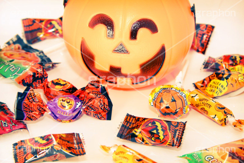 ハロウィンお菓子(ヴィンテージ),お菓子,トイカメラ撮影,トイカメラ,ヴィンテージ,ビンテージ,レトロ,お洒落,おしゃれ,オシャレ,味わい,トンネル効果