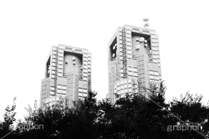 新宿西口ビル群(モノクロ),モノクロ,白黒,しろくろ,モノクローム,単色画,単彩画,単色,西新宿