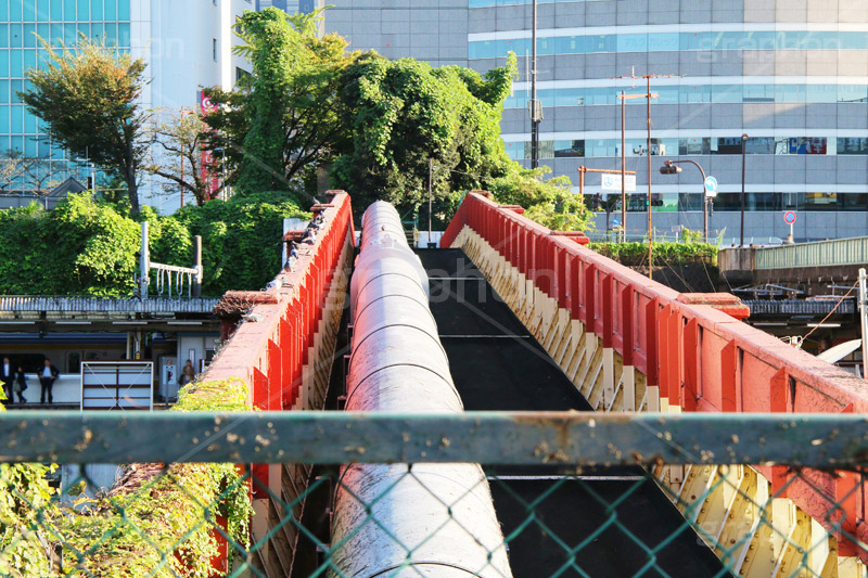 市ヶ谷橋,市ヶ谷,市ヶ谷水管橋,駅前,市ヶ谷堀,神田川,橋,新宿区,千代田区,大学