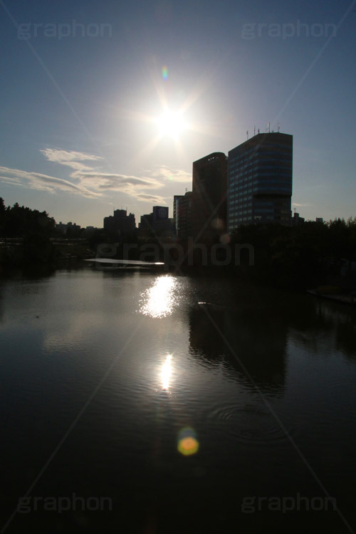 夕焼け市ヶ谷,市ヶ谷堀,市ヶ谷,市ヶ谷水管橋,市ヶ谷橋,駅前,神田川,川,橋,新宿区,千代田区,大学