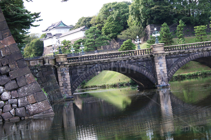 皇居,池,橋,城,堀,お堀,内堀,溜池,天皇,宮殿,東京,千代田区,大手町,門,江戸城,桜田門,重要文化財,japan,tokyo