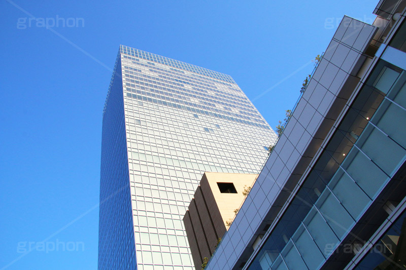 新宿南口,新宿駅,駅,南口,駅ビル,新宿,新宿区,shinjuku,青空