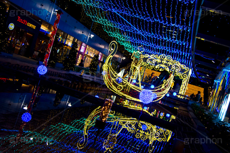 東京ドームシティのイルミネーション,東京ドーム,ドームシティ,東京ドームシティ,遊園地,施設,イルミネーション,イルミ,電飾,電球,発光ダイオード,冬,キラキラ,綺麗,きれい,キレイ,煌,輝,デート,スポット,都内,オーナメント,飾り,イベント,水道橋,春日,後楽園,文京区,運河,行事,LED,illumination,dome