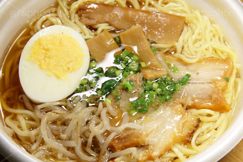 醤油ラーメン,ラーメン,らーめん,麺,麺類,中華麺,麺料理,国民食,日本拉麺,しょうゆ,醤油,中華そば,コンビニ,Ramen,Chinese noodles