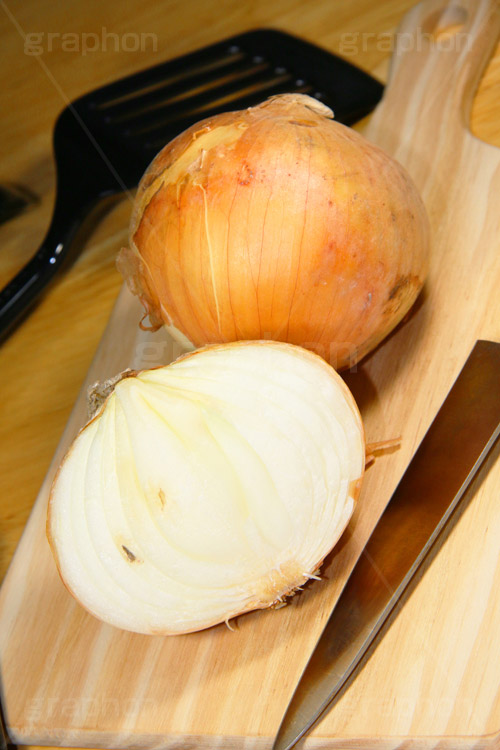 タマネギ,玉葱,玉ねぎ,野菜,まな板,クッキング,調理,cooking,kitchen,キッチン,包丁,onion
