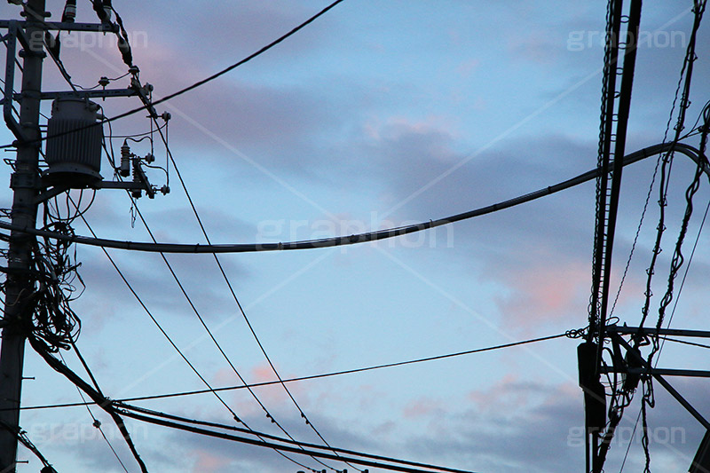 朝焼け・電線,朝焼け,あさやけ,朝,あさ,早朝,早起き,日の出,空,雲,電線,現象,空/天気,morning