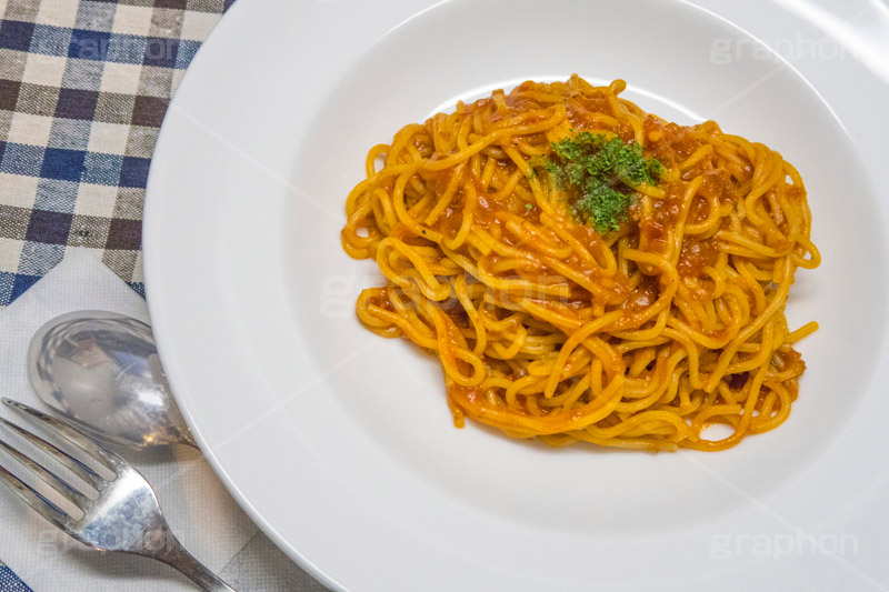 ボロネーゼ,ミートソース,ミート,ソース,パスタ,オイル,油,パセリ,高カロリー,カロリー,洋食,麺料理,麺類,pasta