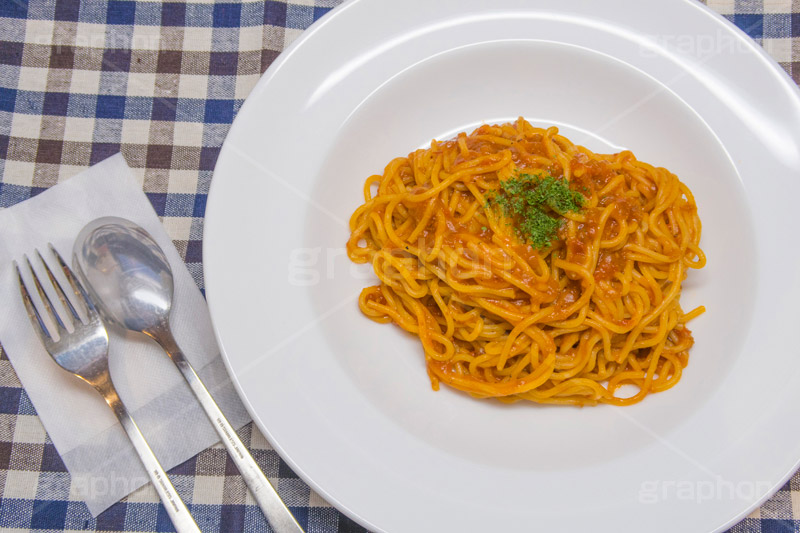 ボロネーゼ,ミートソース,ミート,ソース,パスタ,オイル,油,パセリ,高カロリー,カロリー,洋食,麺料理,麺類,pasta