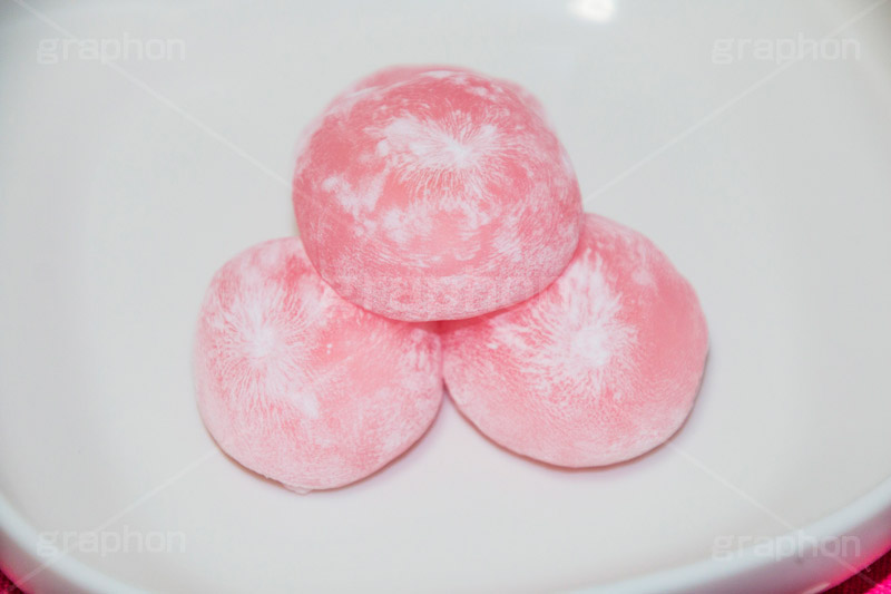 ミニイチゴ大福,ミニ,プチ,スナック,苺大福,イチゴ大福,いちご大福,大福,餅,もち,おもち,だいふく,和菓子,日本料理,菓子,スイーツ,おやつ,スイート,甘い,デザート,お菓子,和,和風,甘味,いちご,苺,イチゴ,sweet,strawberry,japan,snack
