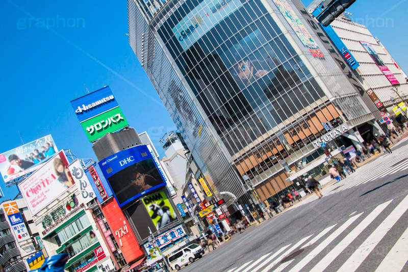 渋谷スクランブル交差点,渋谷,しぶや,ハチ公,観光,交差点,渋谷駅,駅前,スクランブル,外国人,海外,道玄坂,japan,shibuya,横断歩道,信号