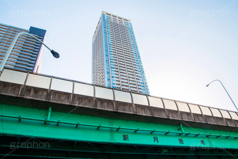 新月陸橋,中央区,月島,陸橋,佃大橋通り,東京都道473号新富晴海線,晴海,隅田川,朝潮運河,朝潮大橋,西仲通り,橋,はし,bridge,高層ビル,マンション,building