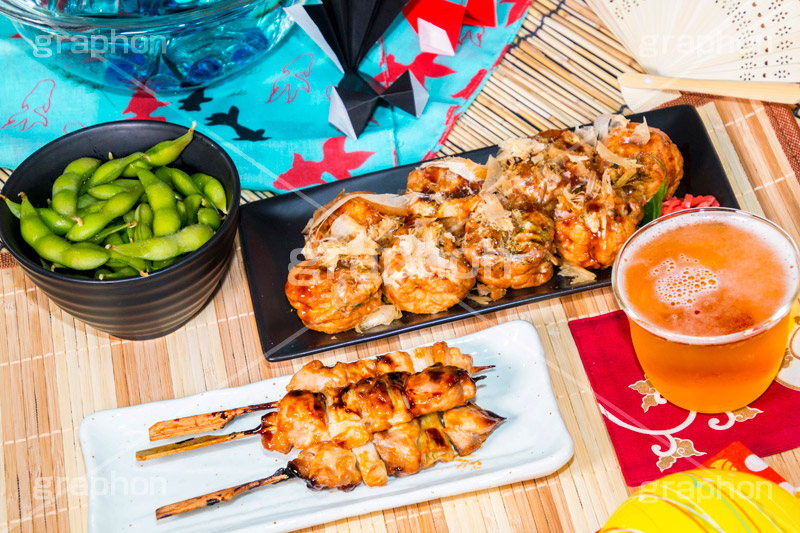夏祭り,祭り,祭,夏,真夏,季語,風物詩,夏休み,出店,焼き鳥,枝豆,たこ焼き,soulfood,japan,summer,beer,扇子,金魚,水ヨーヨー,ラムネ,ビール,手ぬぐい,サマー,summer,清涼