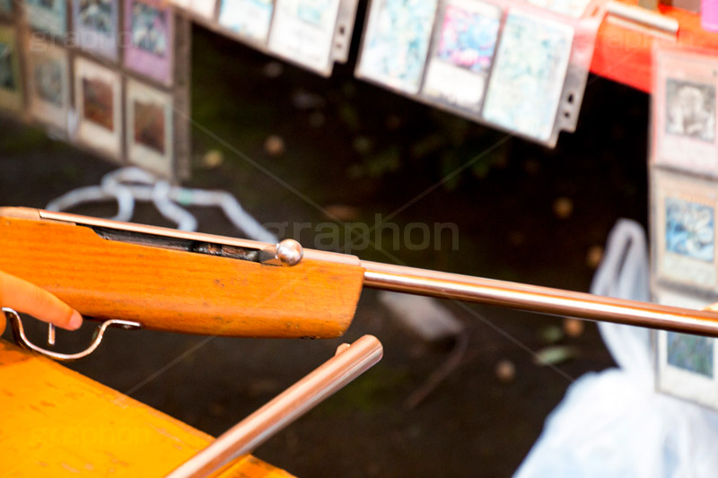 射的,銃,ゲーム,遊び,景品,夏祭り,祭り,出店,露店,屋台,夏,サマー,summer,festival,japan,夏休み,縁日,温泉,的屋,玩具,TOY,おもちゃ