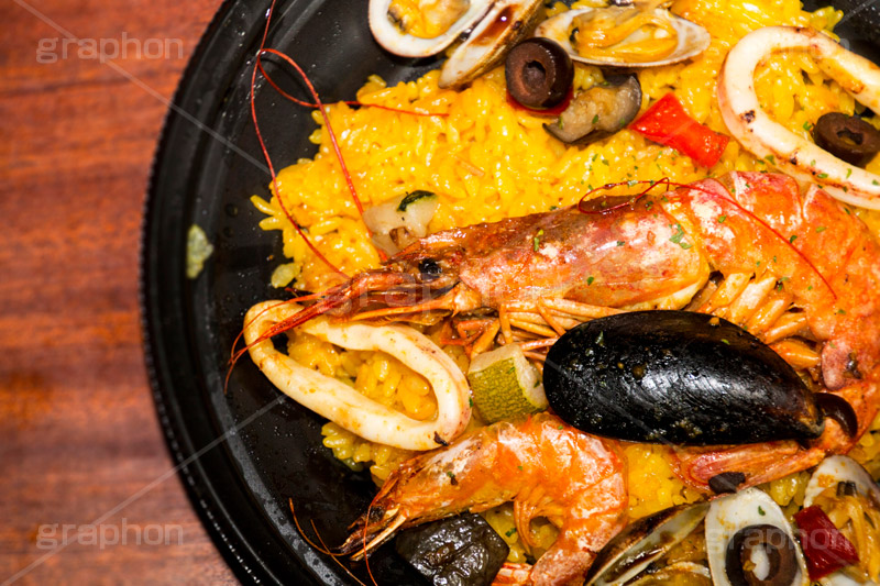 パエリア,パエヤ,パエージャ,サフラン,ライス,米,スペイン料理,魚介,シーフード,炊き込み,spain,rice,paella,seafood,ムール貝,アサリ,あさり,いか,イカ,エビ,海老,えび,オリーブ,パプリカ,洋食