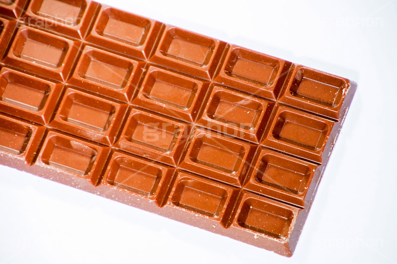 板チョコ,いたちょこ,ミルク,チョコレート,チョコ,chocolate,甘い,菓子,スイーツ,sweet,カカオ,cacao,バレンタイン,バレンタインデー,valentine,おやつ,ショコラ,恋愛,失恋,恋,愛,お菓子,ホワイトデー