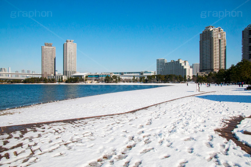 台場の残雪,雪,残雪,寒波,お台場,台場,DAIBA,東京都港区台場,東京臨海副都心,御台場,東京湾,港区,snow,winter,積もる,積雪,青空,東京,tokyo,olympic,オリンピック