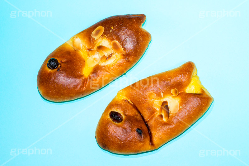 鯉のぼりパン,クリームパン,クリーム,カスタード,甘い,菓子,スイーツ,おやつ,sweet,スイート,朝食,お菓子,成長,お祝い,祝,誕生,japan,kids,bread,5月5日,端午,節句,供物,こどもの日,子供の日,こども,子供,男の子,キッズ,文化,風習,行事,鯉のぼり,こいのぼり