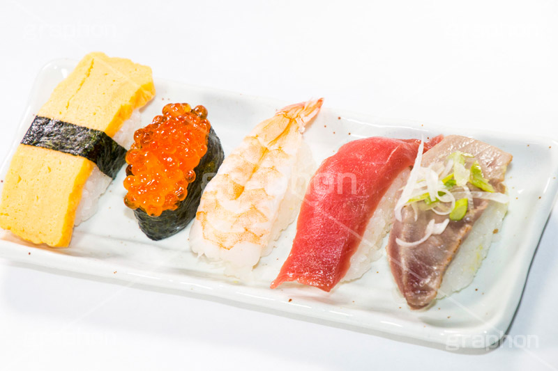 一人前,寿司,すし,寿し,スシ,鮨,鮓,早鮨,米飯,酢飯,ネタ,しゃり,シャリ,握り,にぎり,生鮮,魚介,海鮮,日本食,日本料理,和食,シーフード,イクラ,いくら,グロ,まぐろ,赤身,たまご,玉子,えび,エビ,海老,軍艦,巻き,のり,海苔,刺身,寿司1人前,1人,sushi,japanese,seafood,japan