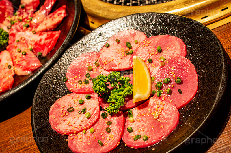 タン,焼肉,焼き肉,やきにく,にく,肉,肉食,生,レモン,ネギ,ねぎ,盛合せ,カルビ,ハラミ,パセリ