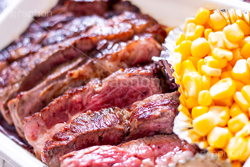 ステーキ,肉,肉食,meat,steak,garlic,beef,corn,コーン,ビーフ,牛肉,焦げ,焼き,レア,脂,脂質,スタミナ,洋食