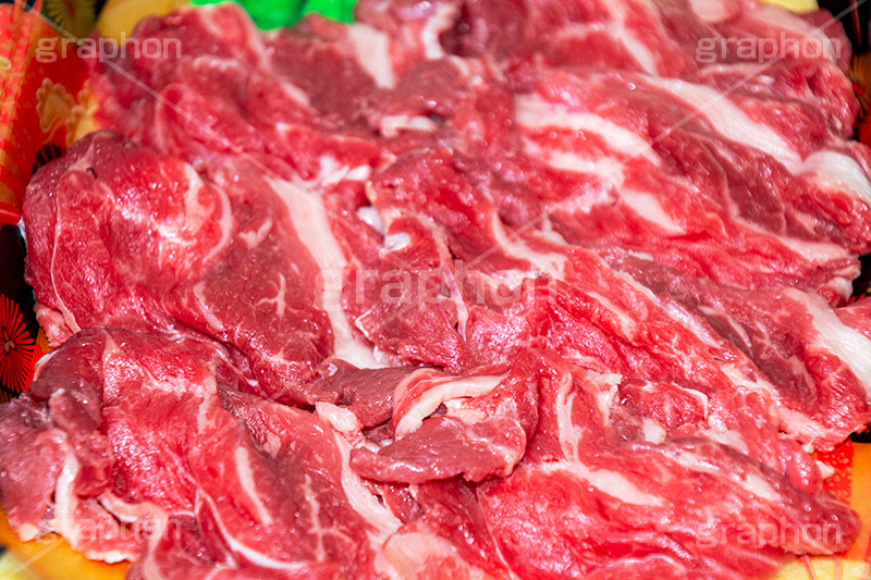 牛肉,肉,豚,焼肉,焼き肉,パック,スーパー,生肉,脂,脂身,ビーフ,beef,切り落とし,細切れ,クッキング,キッチン,調理,食材,cooking,kitchen