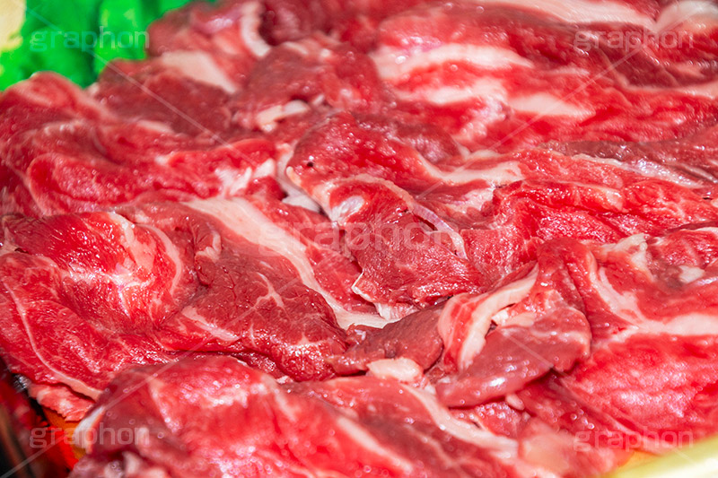 牛肉,肉,豚,焼肉,焼き肉,パック,スーパー,生肉,脂,脂身,ビーフ,beef,切り落とし,細切れ,クッキング,キッチン,調理,食材,cooking,kitchen