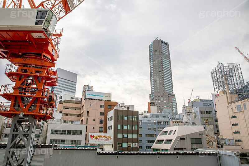 渋谷大工事,セルリアン,タワー,渋谷,しぶや,ホテル,オフィスビル,高層ビル,shibuya,クレーン,重機,建設,解体,crane,building,開発,工事,都市開発,2020,フルサイズ撮影,再開発