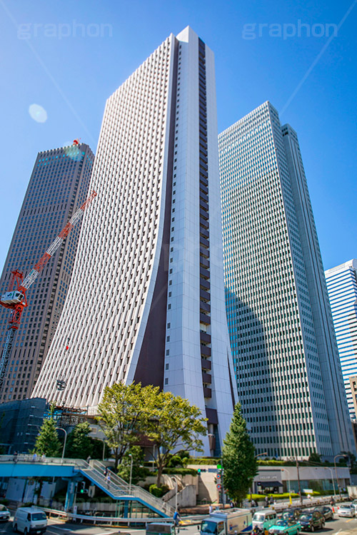 新宿西口ビル群,西口,新宿,新宿区,ビル,都会,ビル群,高層ビル,ビジネス,都庁前,オフィス街,オフィス,office,shinjuku,building,西新宿,フルサイズ撮影