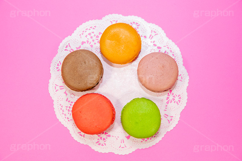 カラフルなマカロン,カラフル,マカロン,スイーツ,クリーム,焼菓子,焼き菓子,洋菓子,甘い,ポップ,キュート,かわいい,可愛い,カワイイ,女子力,sugar,pop,sweet,macron,colorful,cute,cream,pastel,france,paris,パステル,プリ画,壁紙,砂糖,フランス,パリ,フルサイズ撮影
