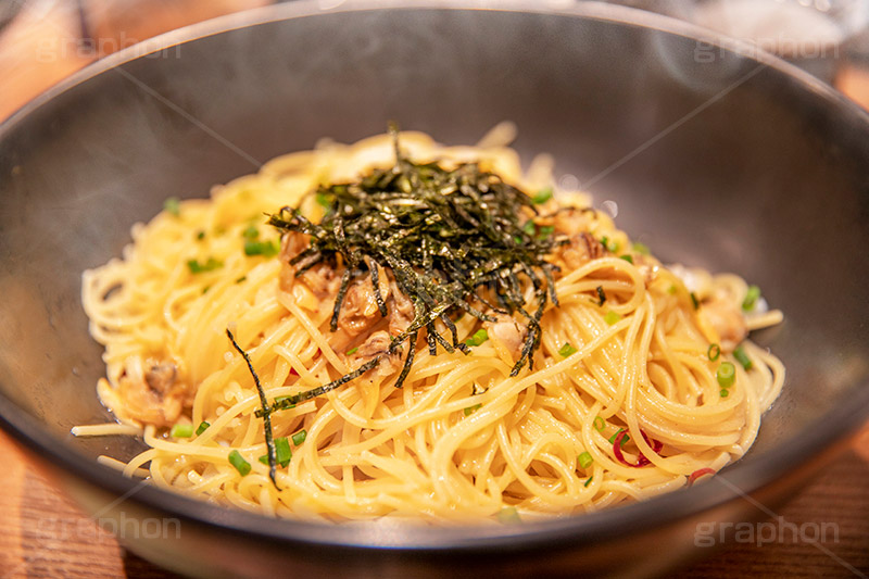 アサリの和風パスタ,和風パスタ,パスタ,あさり,アサリ,醤油,しょうゆ,和風,洋食,麺料理,麺類,釜揚げ,フルサイズ撮影,pasta