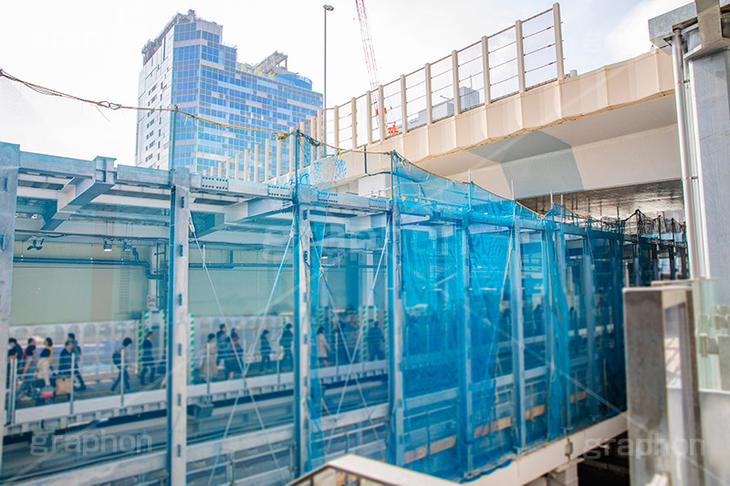 埼京線工事,ホーム,工事,東横線,渋谷ストリーム,新名所,都市再生,渋谷,しぶや,シブヤ,オフィスビル,商業施設,高層ビル,ホテル,建設,開発,工事,都市開発,東棟,japan,shibuya,building,hotel,2018,フルサイズ撮影