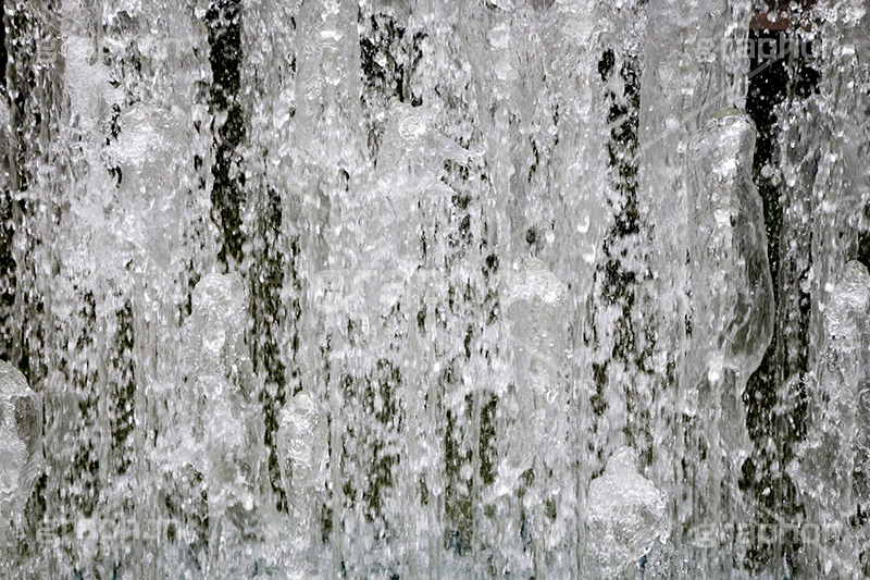 噴水の水しぶき,水しぶき,泡,噴水,水滴,水,テクスチャ,テクスチャー,水撒き,水まき,散布,散水,フルサイズ撮影,水系,公園,1/8000,water,texture,park