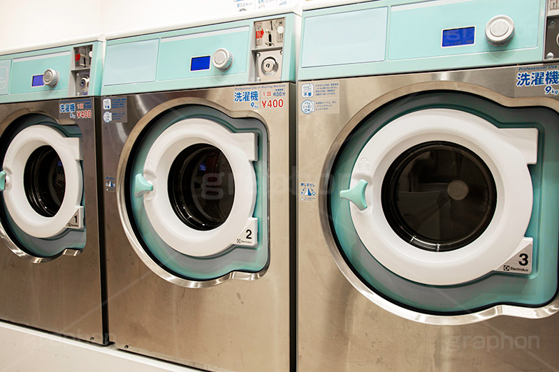 コインランドリー,ランドリー,コイン,洗濯,洗濯機,家事,日常,暮らし,洗う,機械,ドラム,laundry,washing