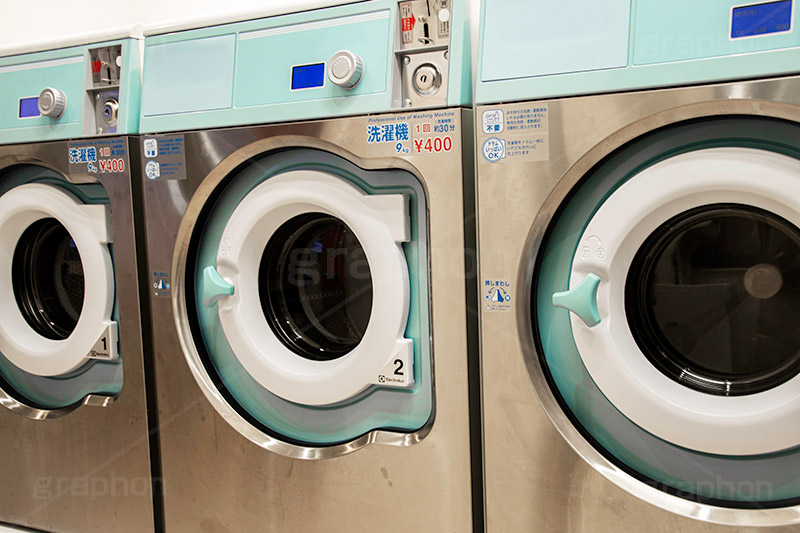 コインランドリー,ランドリー,コイン,洗濯,洗濯機,家事,日常,暮らし,洗う,機械,ドラム,laundry,washing