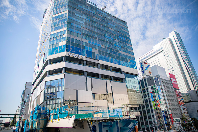 渋谷フクラス,東急プラザ渋谷,東急,新名所,渋谷,渋谷駅,しぶや,シブヤ,フクラス,オフィスビル,商業施設,高層ビル,西口,駅前,開発,バスターミナル,都市開発,展望,ショッピング,買い物,shopping,shibuya,building,office,GMO,FUKURAS,2019,フルサイズ撮影