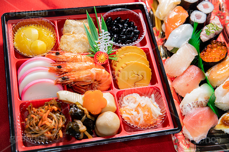 おせち,おせち料理,すし,寿司,お寿司,年賀状,年明け,正月,お正月,祝い,お祝い,和風,和食,日本食,伝統,イベント,パーティー,行事,賀正,焼き豚,焼豚,チャーシュー,黒豆,くり,栗きんとん,栗,寿,伊達巻,昆布,海老,エビ,えび,煮,煮物,昆布巻き,昆布,こんぶ,かまぼこ,カマボコ,膾,なます,新年会,あけおめ,party,event,japan,フルサイズ撮影