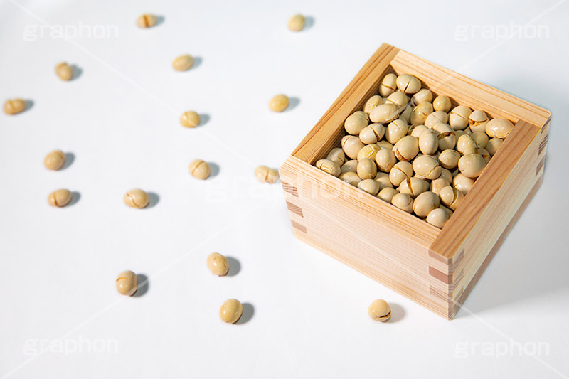 豆,豆まき,まめ,マメ,大豆,撒く,節分,福,外,内,季語,イベント,雑節,大寒,邪気除け,厄除け,和,和風,風習,行事,マス,枡,文化,event,japan,フルサイズ撮影